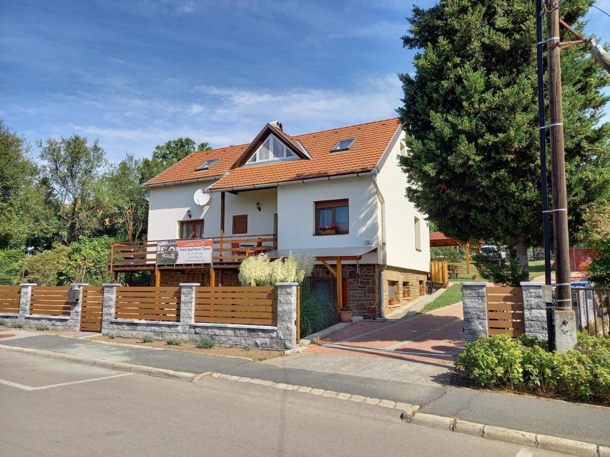 Koko Apartman Тихань Экстерьер фото