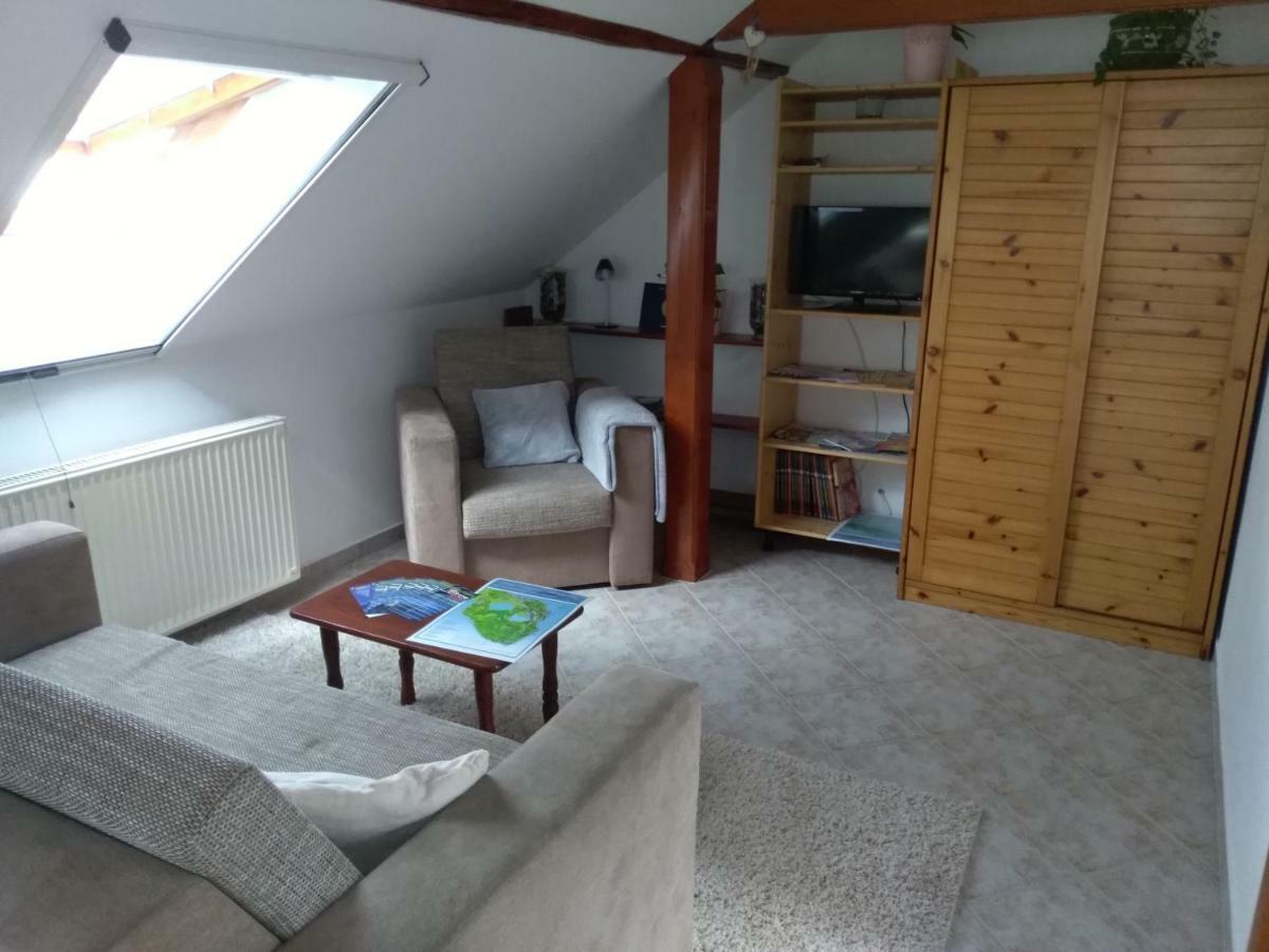 Koko Apartman Тихань Экстерьер фото