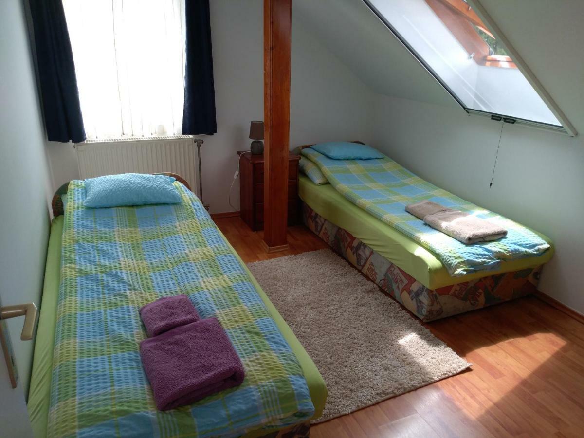 Koko Apartman Тихань Экстерьер фото
