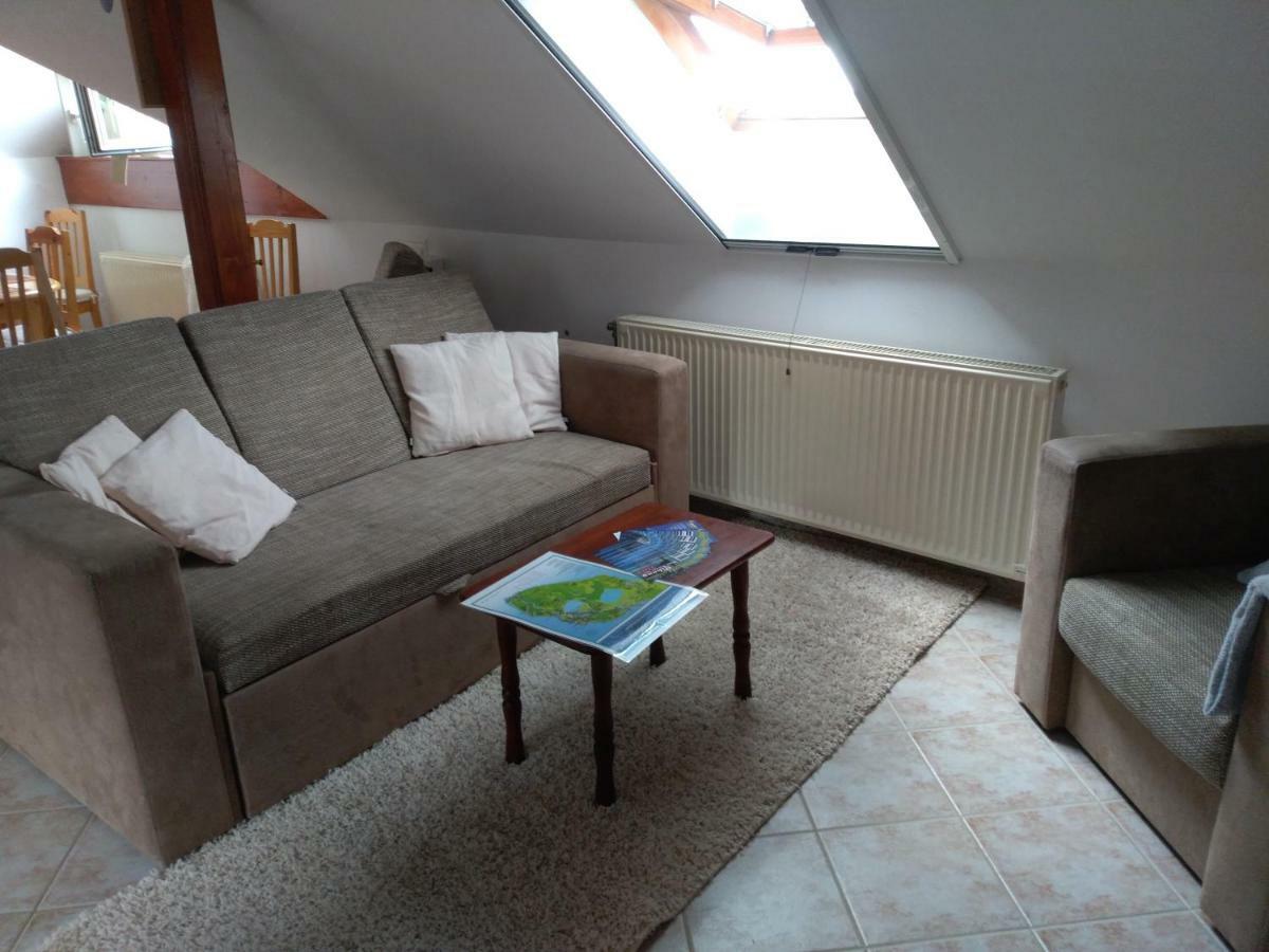 Koko Apartman Тихань Экстерьер фото